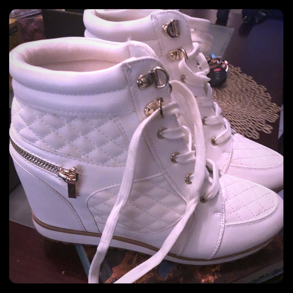 Lady Creme Boots